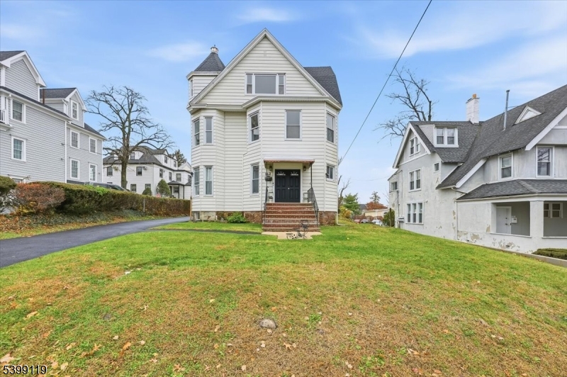 162 Walnut St, Montclair Twp., NJ 07042