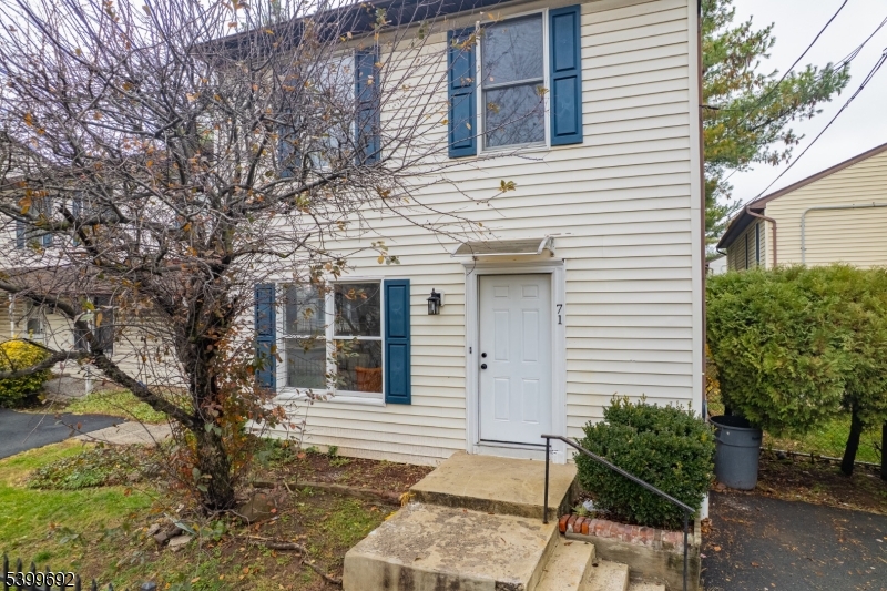 Newark City, NJ 07103,71 16th Ave