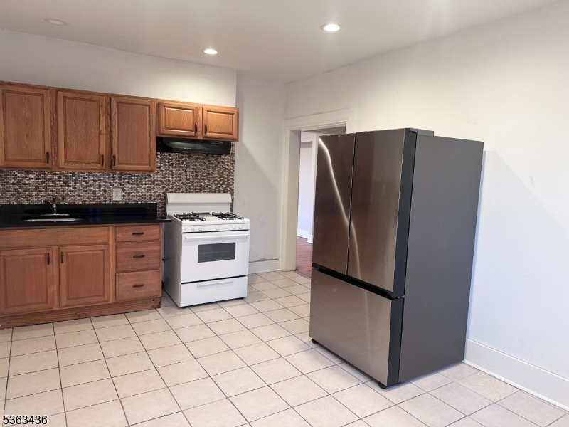 Dover Town, NJ 07801,58-60 Prospect St