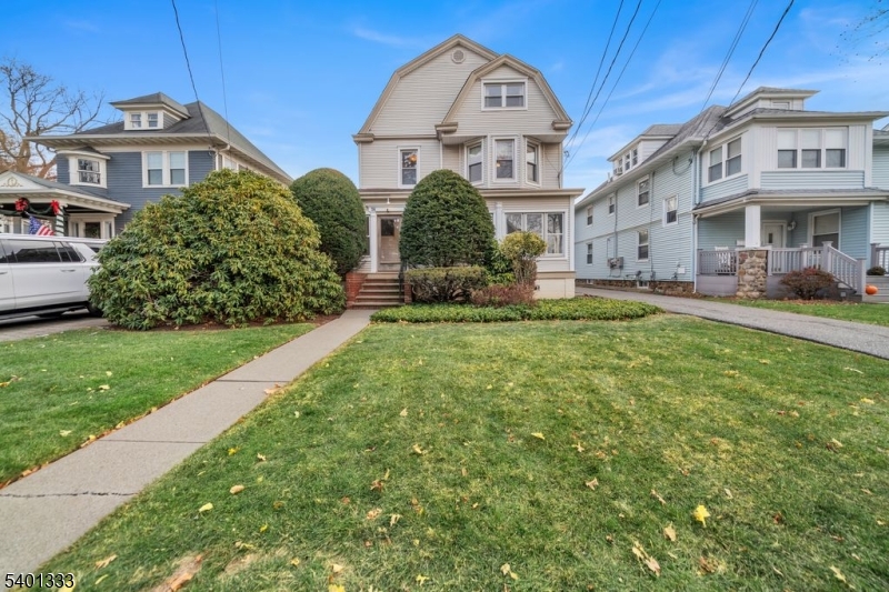 Caldwell Boro Twp., NJ 07006,16 Hanford Pl