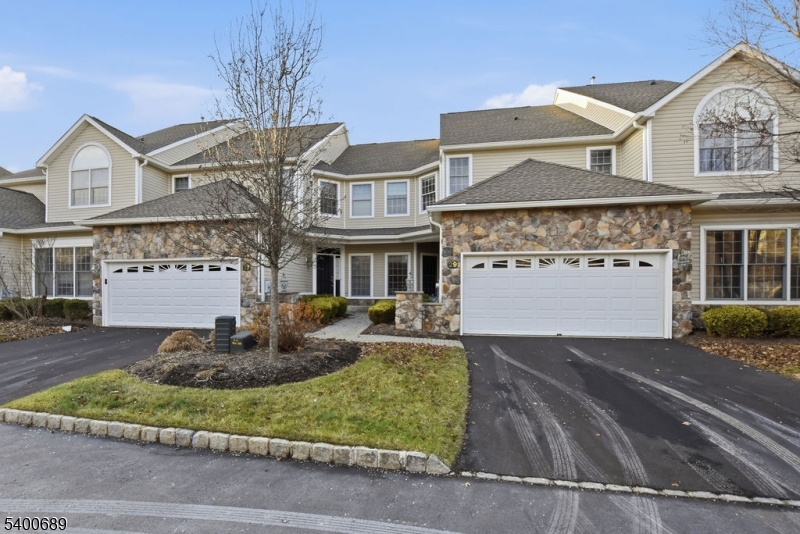 29 Pine Valley Rd, Livingston Twp., NJ 07039