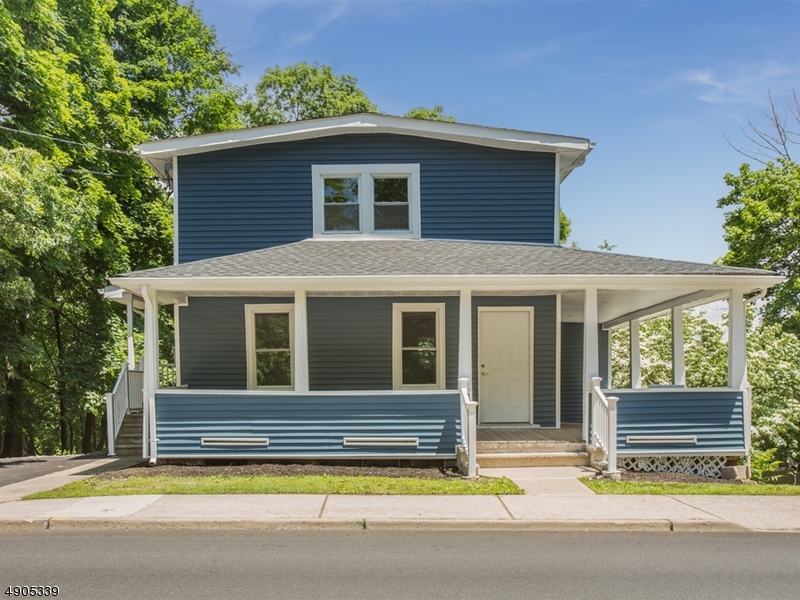 1054 Belmont Ave