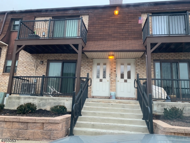 1205 Normandy Ct