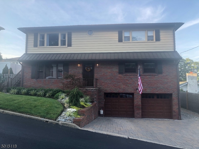 177 Rose Pl