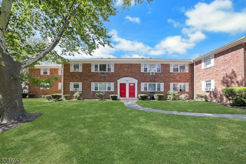 1285B Valley Rd Wayne Twp. 07470-7981