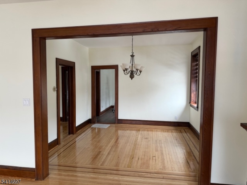 719-721 E 30Th St Paterson City 07513-1146