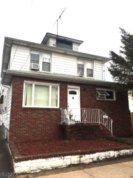 54 Jefferson Pl Totowa Boro 07512-2684