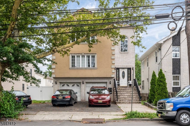 278 Hillside Ave Hillside Twp. 07205-1803