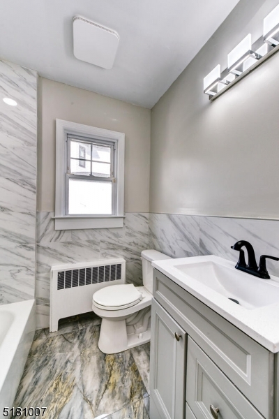 Main Bathroom Fully Renovated 2022