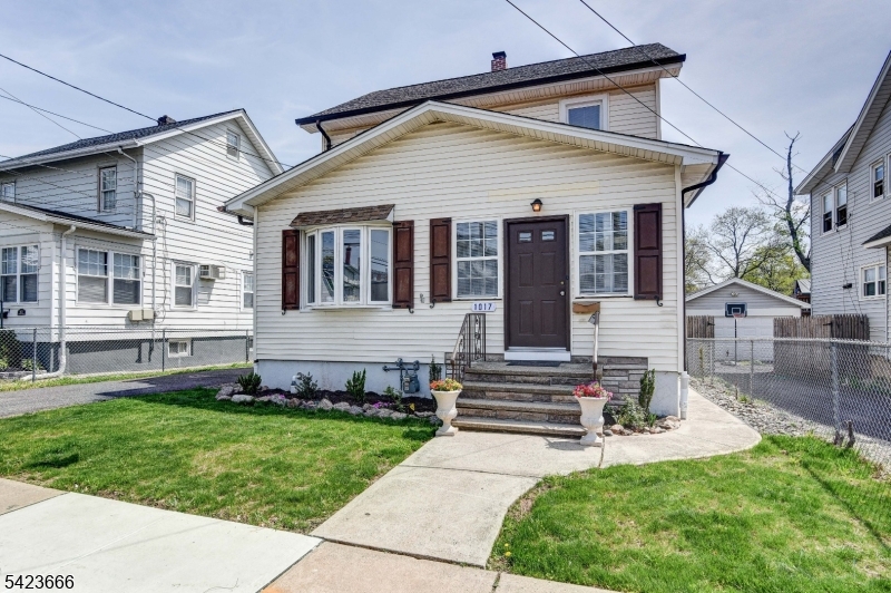 Street level - right angle