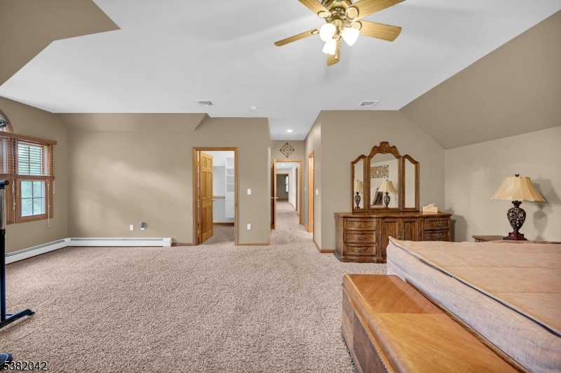 Bedroom 4 Suite