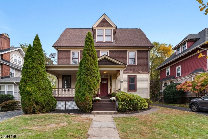 Front View Welcome to 205 Garfield Place- actual front view.