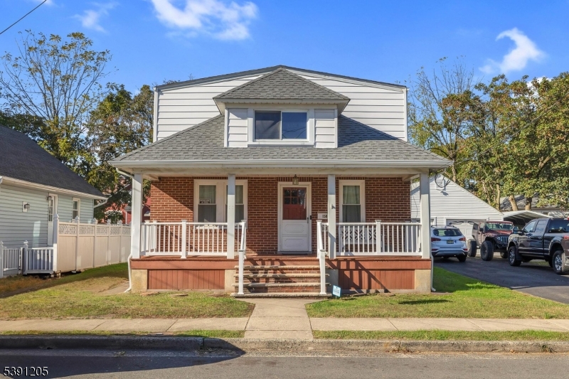 Charming front of the house with inviting curb appeal and well-maintained exterior!