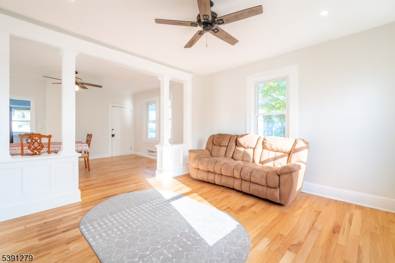 Living Room/ Dining Room