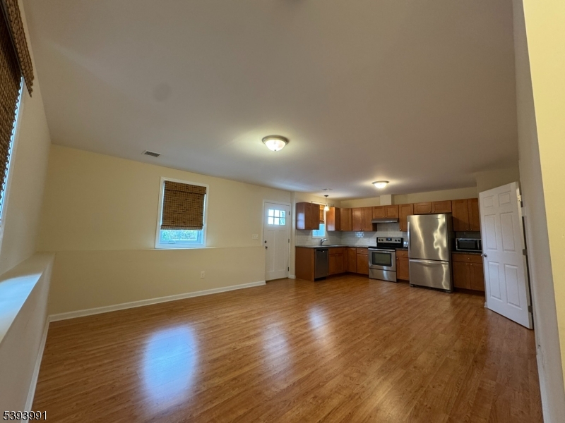 Living Room & Kitchen