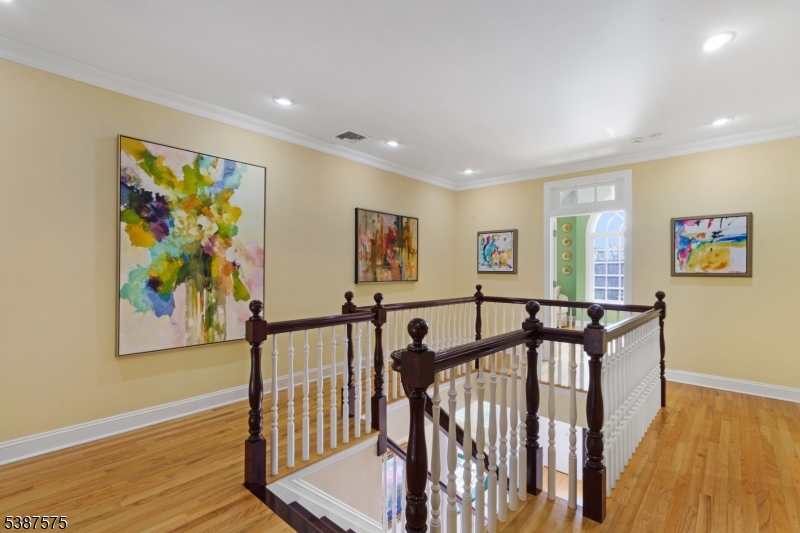 2nd floor landing