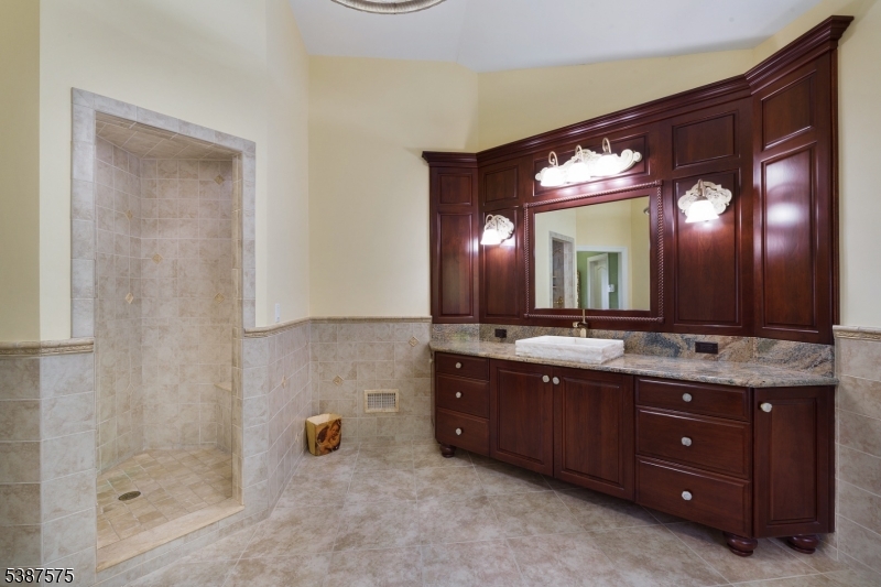 primary shower