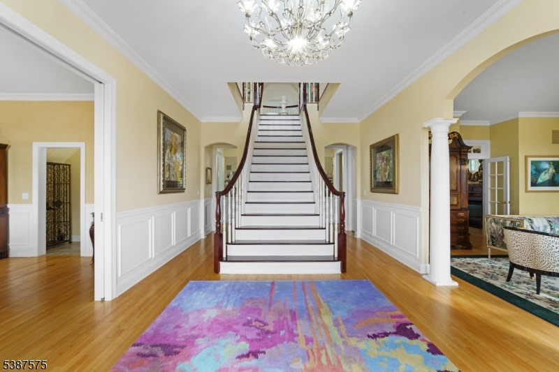grand foyer