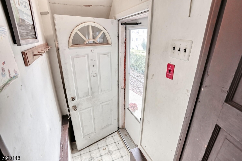 Side door