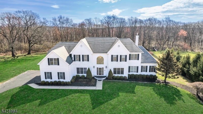 Welcome to 16 Southwind Drive!