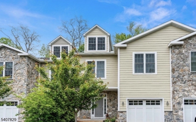 Welcome to 170 Madison Avenue.  A 7-unit development near major highways, NJ transit and vibrant Morristown!