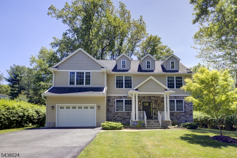 Welcome to 8 Phyliss Place! Beautifully crafted with spacious rooms, a gourmet kitchen, luxurious primary suite, private yard and flexible living spaces. Close to shopping, dining, parks and commuting. A home you'll love from the moment you arrive.