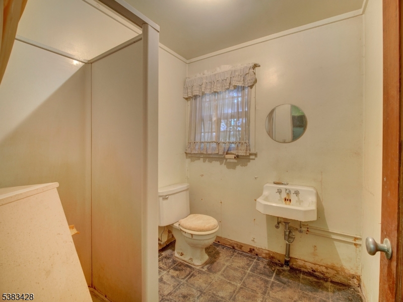 Basement Bath not hooked up