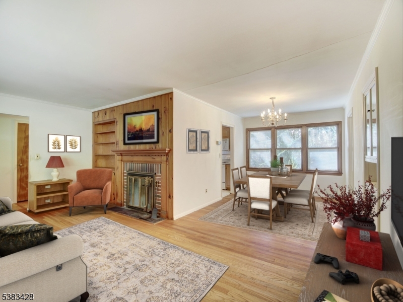 VS Living Room into DR