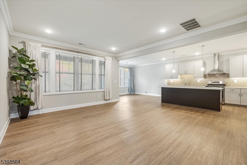 Open concept main floor