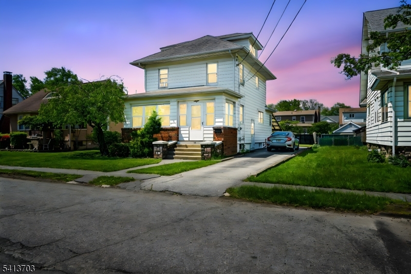 Twilight Front View