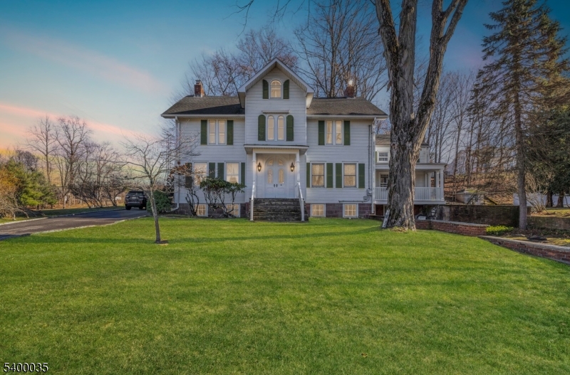 GRAND GEORGIAN COLONIAL DON'T MISS OUT ON THIS CEDAR GROVE GEM!