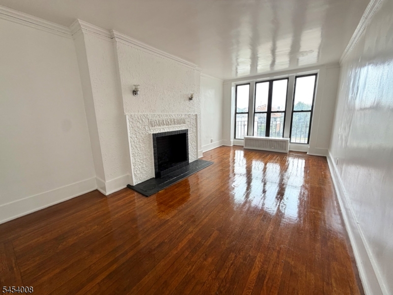 Living/Dinning Room