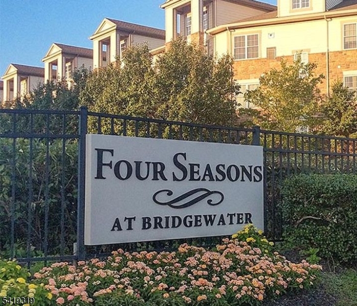Welcome to the Four Seasons at Bridgewater!