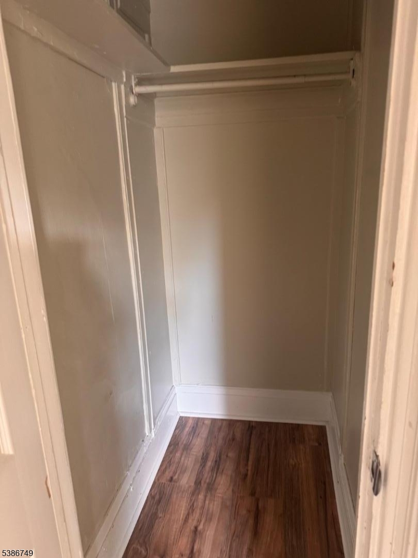 Entry/storage closet