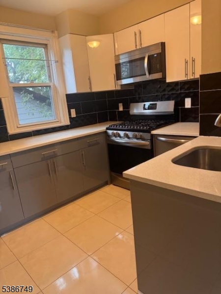 Kitchen - 3