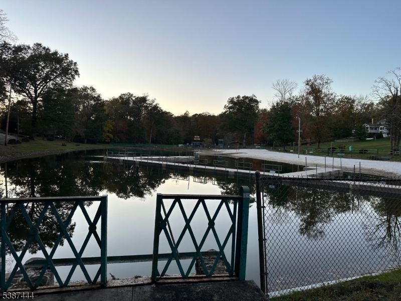 Stirling Lake