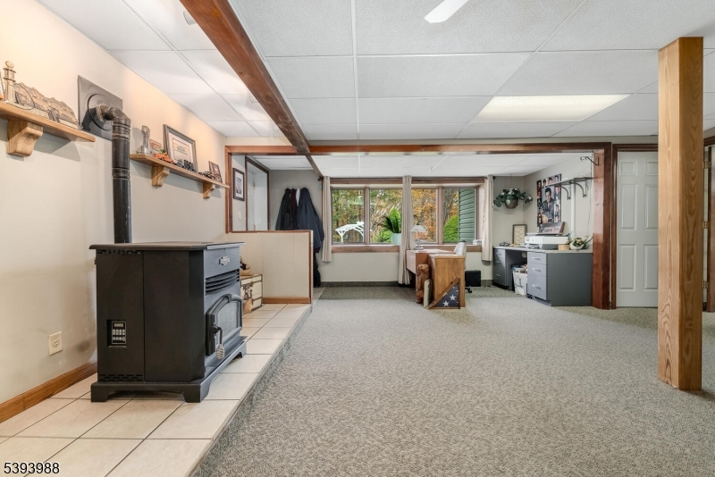 Family Room/office area