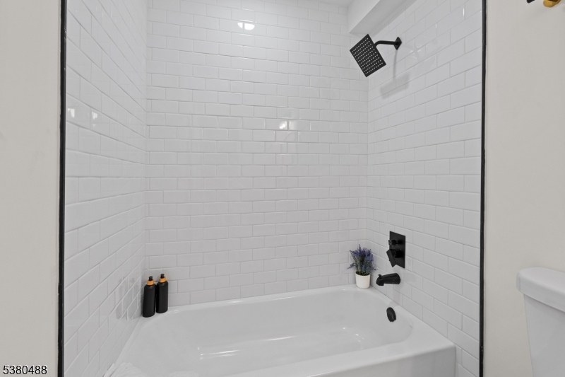 Full Bath