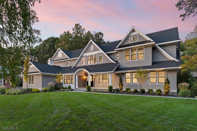 Twilight - 330 Hartshorn Dr