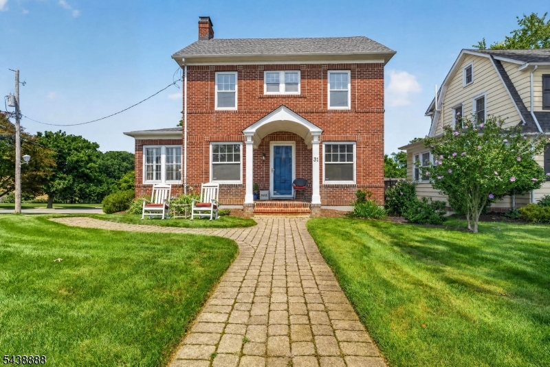 31 Frederick