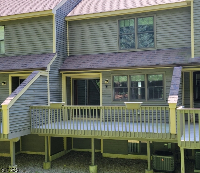 Private Deck