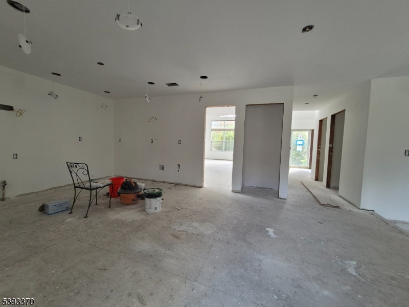 SECOND VIEW OF KITCHEN