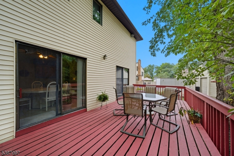 Large Deck