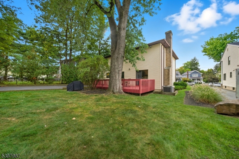 Flat yard