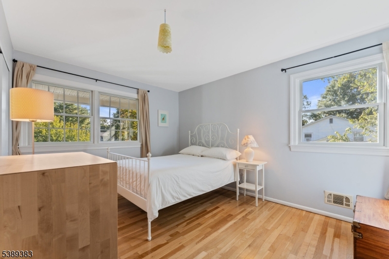 Bedroom 2 Bedroom 2 with hardwood floor.