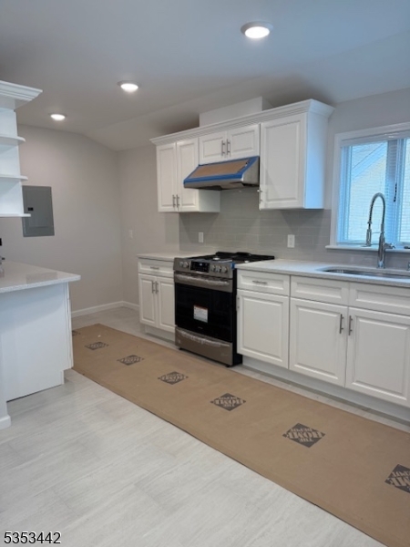 Updated kitchen with new countertops and appliances