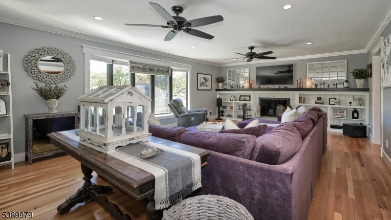 Living Room w/wood-burning FP