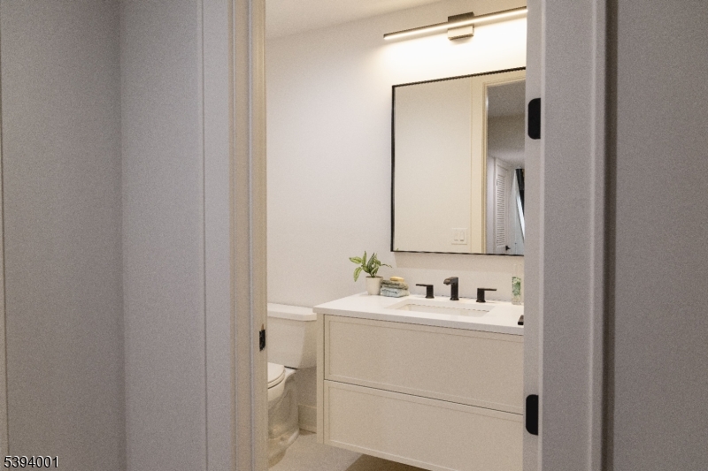 Bathroom Ground Floor