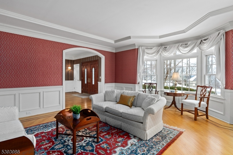 Living Room w/ Bay Window