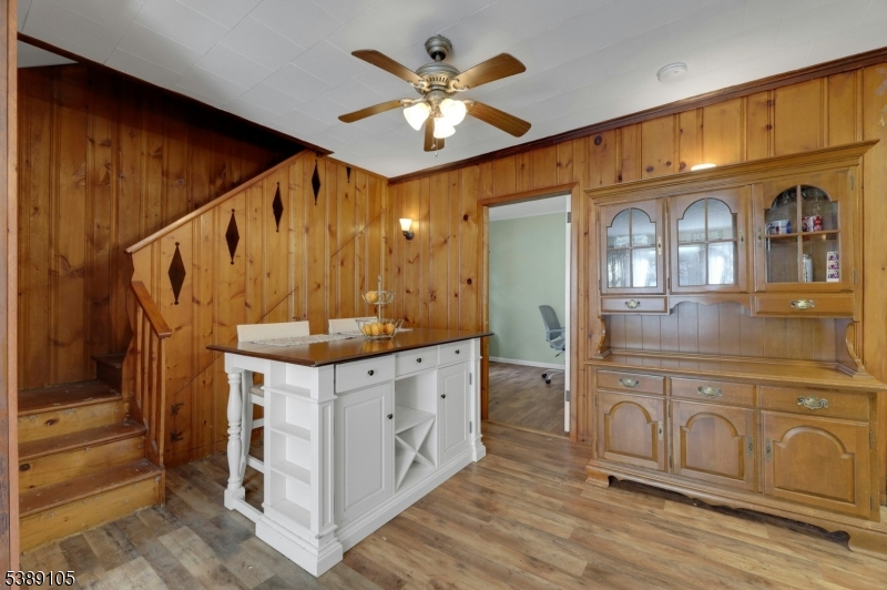 Knotty Pine for rustic charm